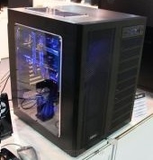 Lian Li PC-D600 – potężna obudowa w kształcie sześcianu